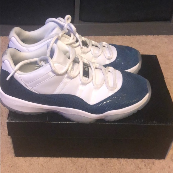 Air Jordan 11 Low SnakeSkin - Picture 1 of 1